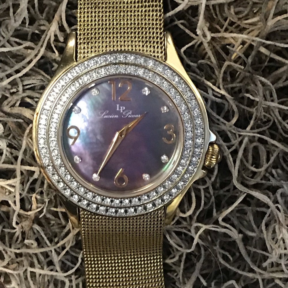 Lucien Piccard MOP watch gold